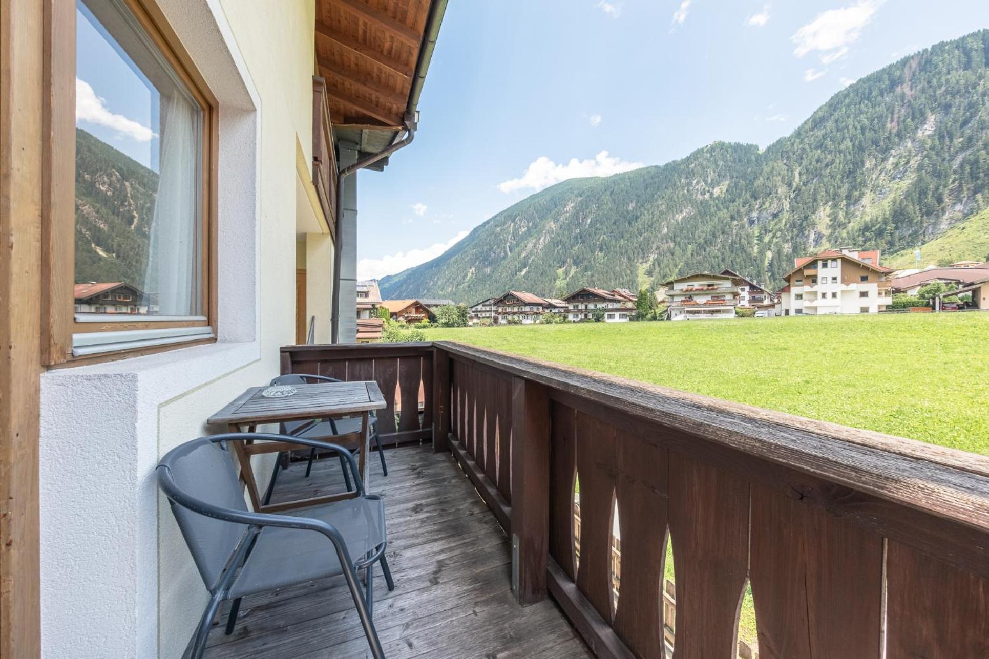 Apartments Alpina Mayrhofen Exterior photo